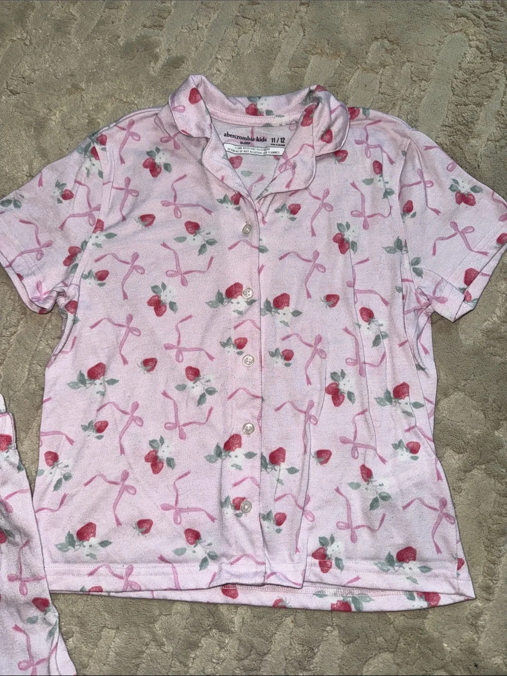 abercrombie kids sleep Pink Strawberry & Bow Two-Piece short Pajama Set 11/12